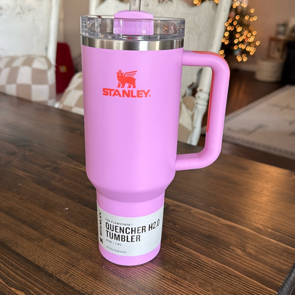 Stanley 40oz Stainless Steel H2.0 FlowState Quencher Tumbler Amethyst Purple NWT